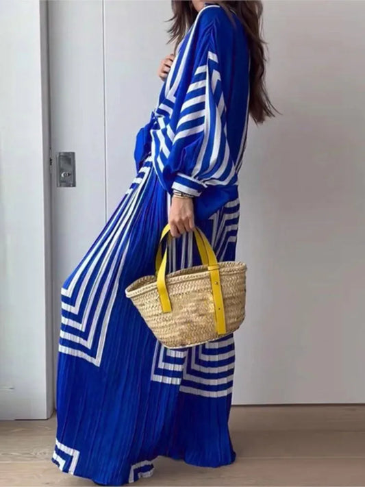 Conjunto de Dos Piezas con Estampado de Pliegues