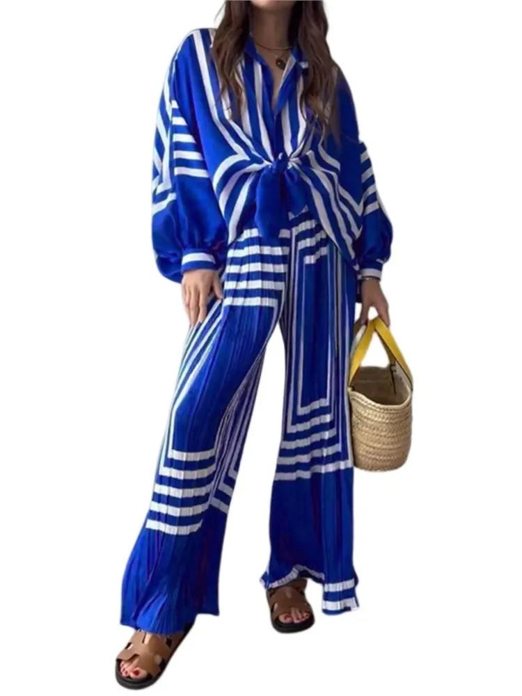 Conjunto de Dos Piezas con Estampado de Pliegues