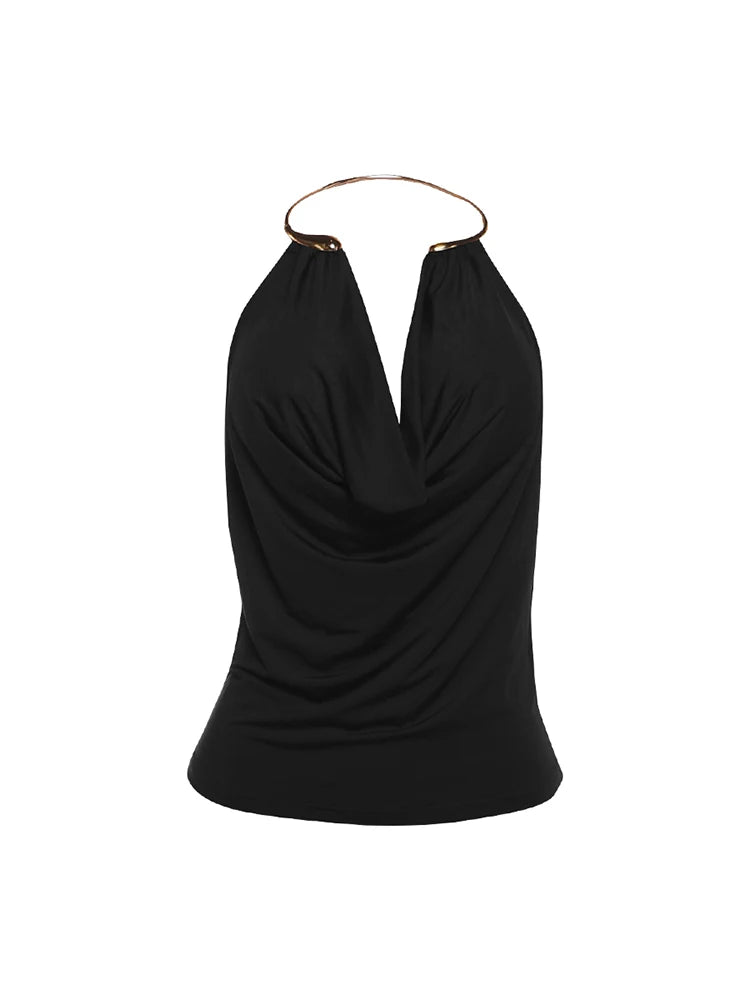 Blusa Halter con Cuello Drapeado y Detalle Metálico