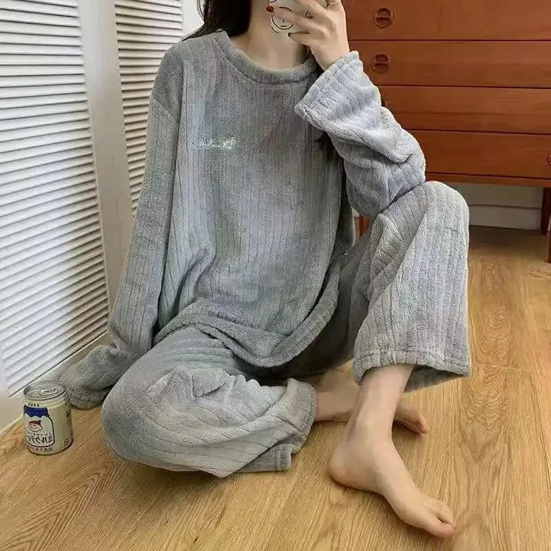 Conjunto de Pijama de Franela Gruesa