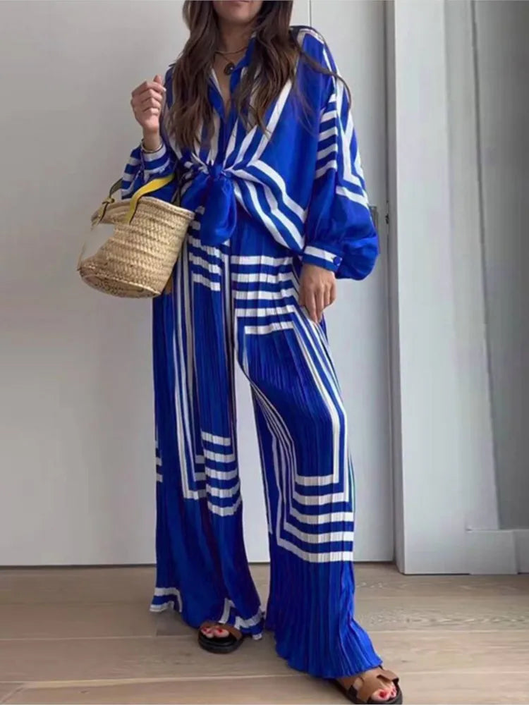 Conjunto de Dos Piezas con Estampado de Pliegues
