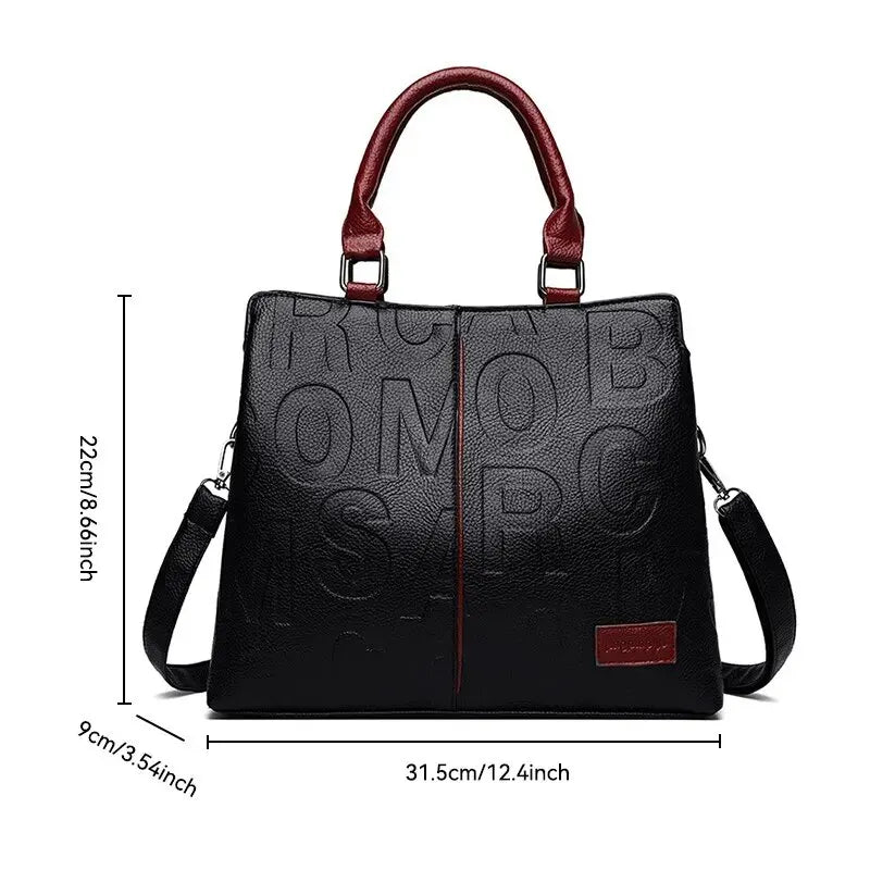 Bolso de Mano con Letras Grabadas