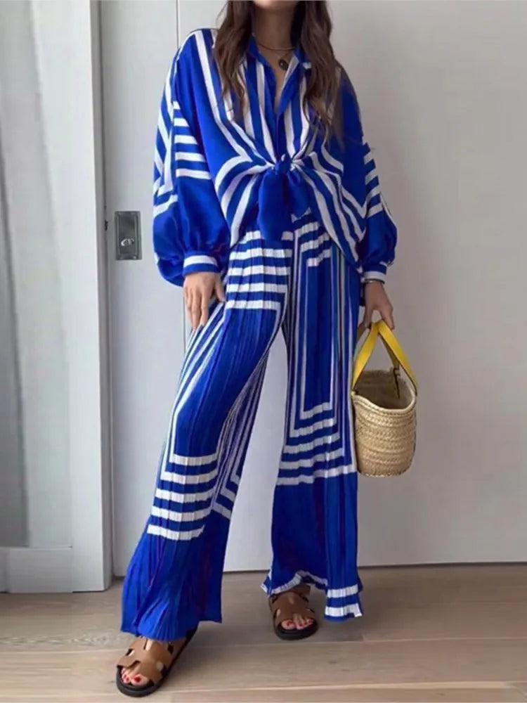 Conjunto de Dos Piezas con Estampado de Pliegues