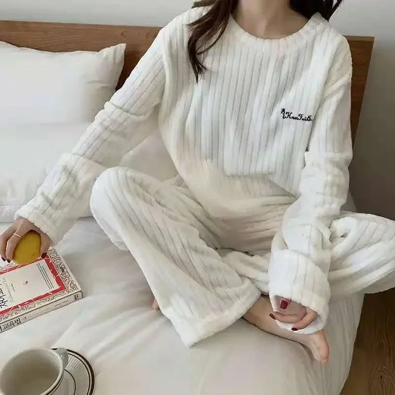 Conjunto de Pijama de Franela Gruesa