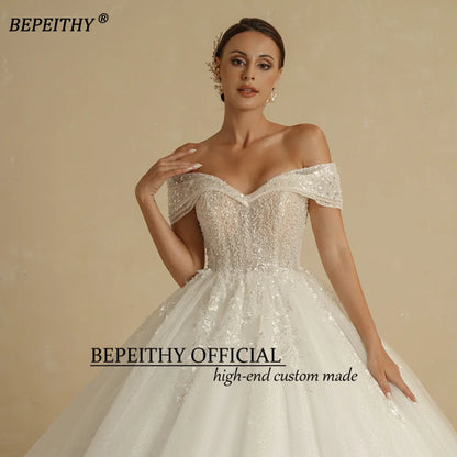 Vestido de Novia Princesa con Apliques y Pedrería