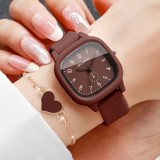 Conjunto de Reloj de Cuarzo y Pulsera con Corazón para Mujer