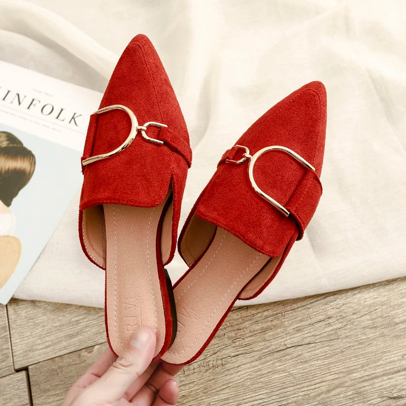Zapatos Mules Planos de Punta Fina con Hebilla Metálica