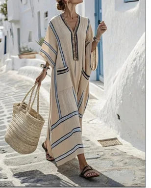 Vestido Maxi Estampado – Escote en V y Bolsillos