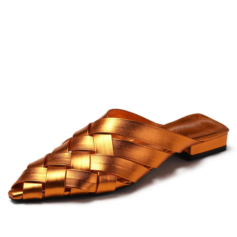 Sandalias Mules Trenzadas de Punta Fina para Mujer