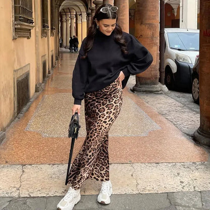 Falda Midi de Satén con Estampado Leopardo