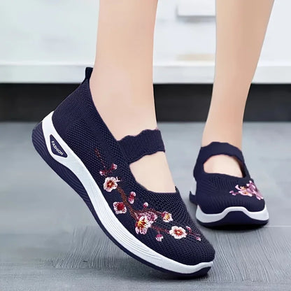 Zapatillas Planas Bordadas