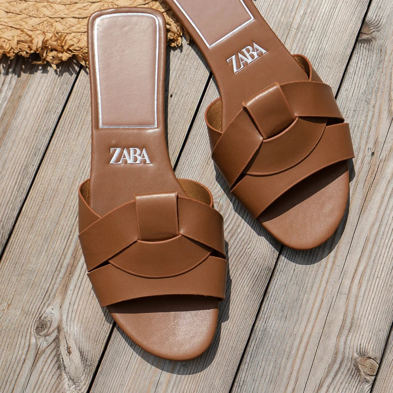 Sandalias Planas con Tiras Entrelazadas