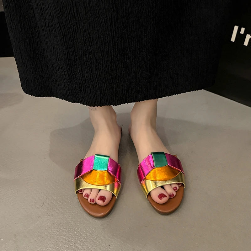 Sandalias Planas con Tiras Entrelazadas