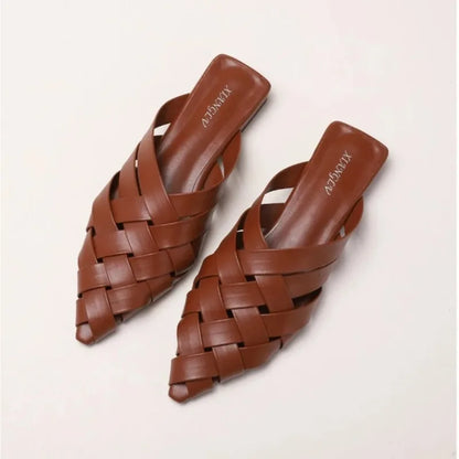 Sandalias Mules Trenzadas de Punta Fina para Mujer