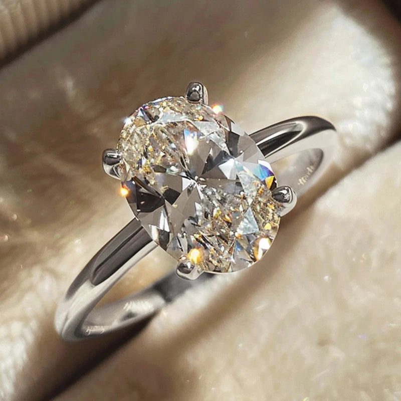 Anillo Solitario de Plata 925 con Circonita Ovalada