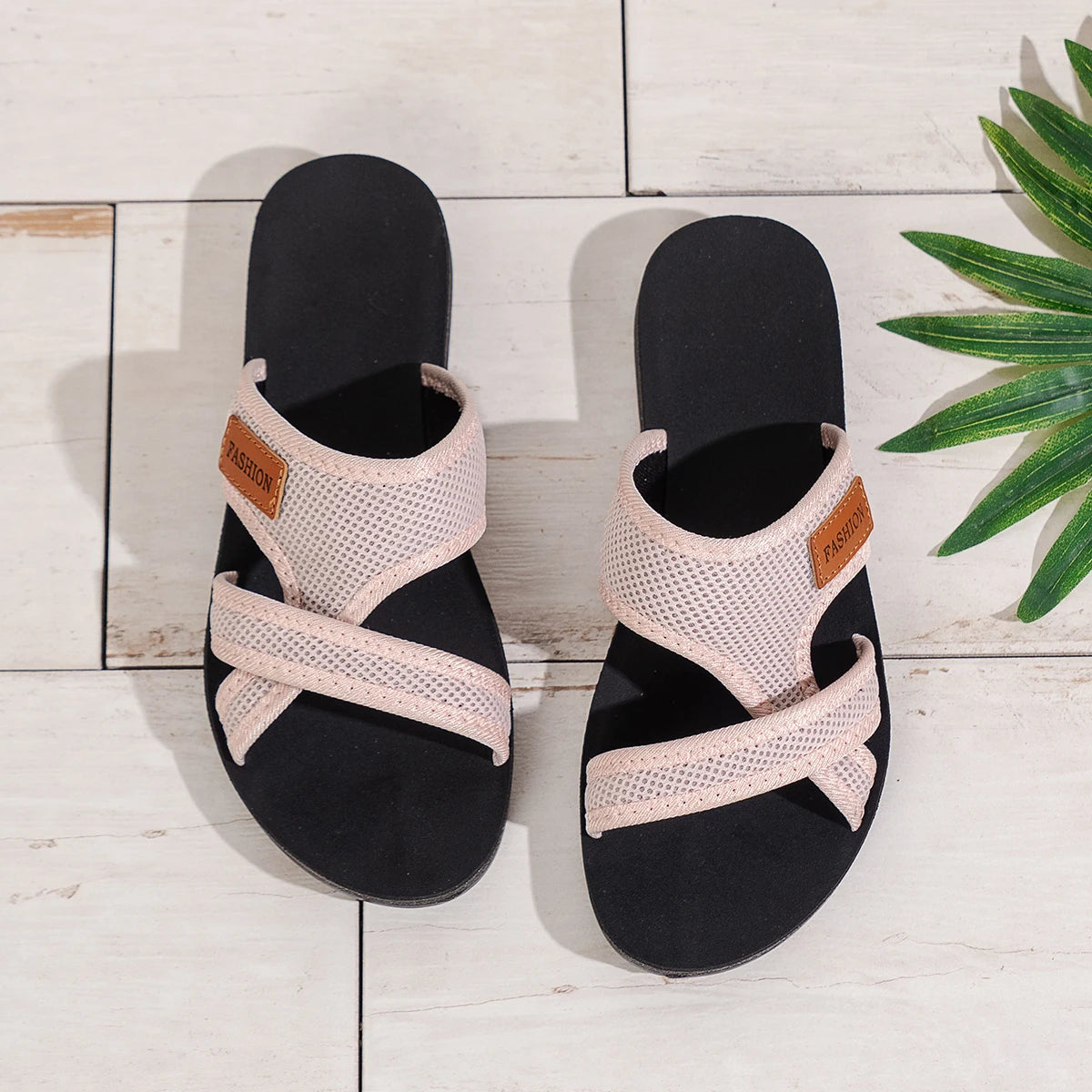 Sandalias Planas Deportivas para Mujer – Diseño Ligero y Versátil