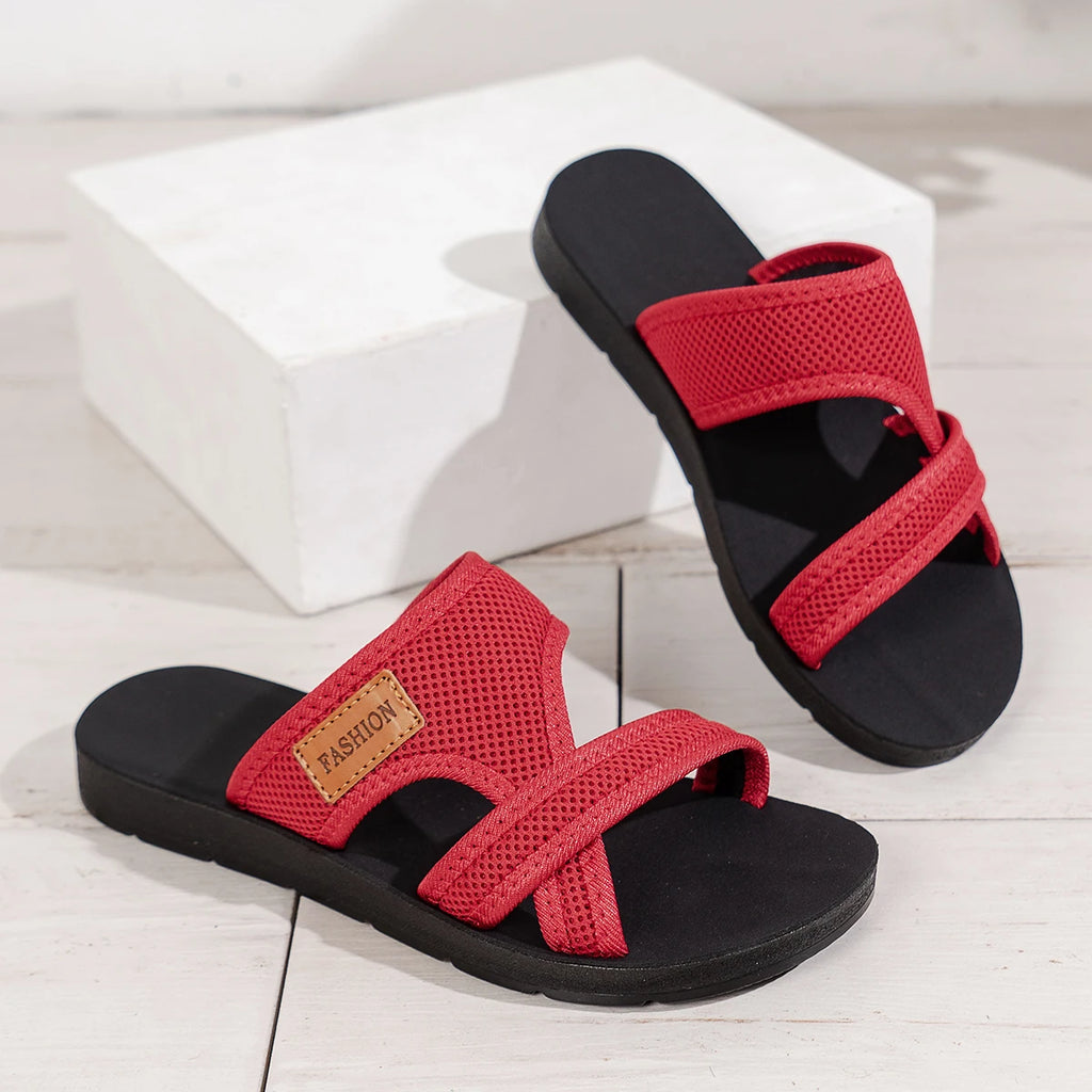 Sandalias Planas Deportivas para Mujer – Diseño Ligero y Versátil