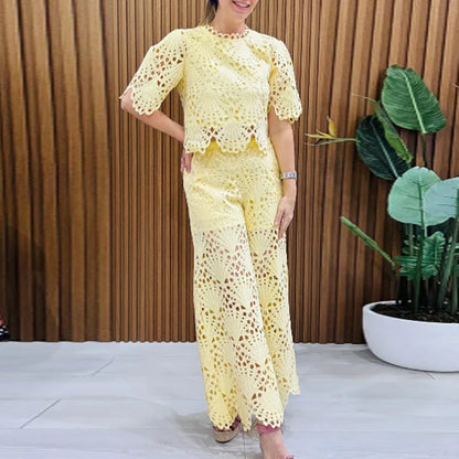 Conjunto Francés de Encaje