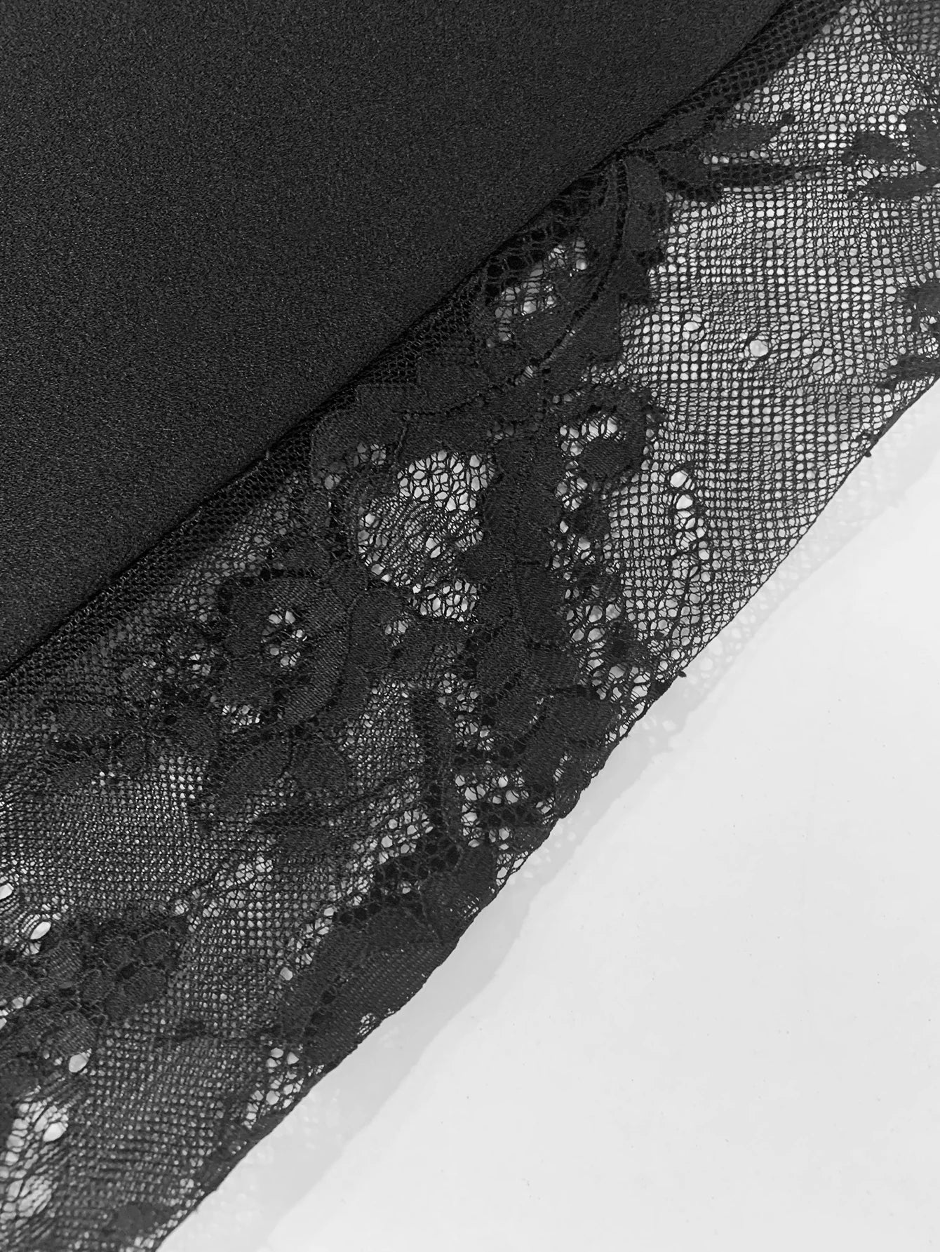 Pantalón Negro Plus Size con Encaje