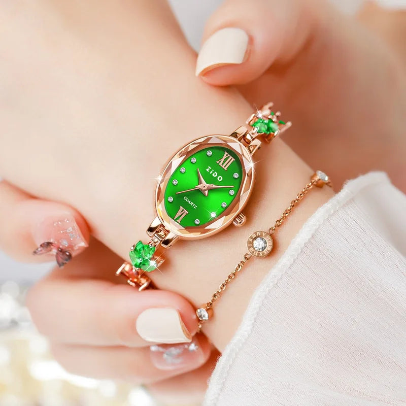 Women's Watch: Casual Luxury with Diamonds and Clover