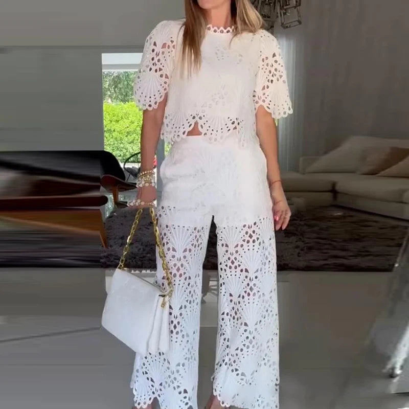 Conjunto Francés de Encaje